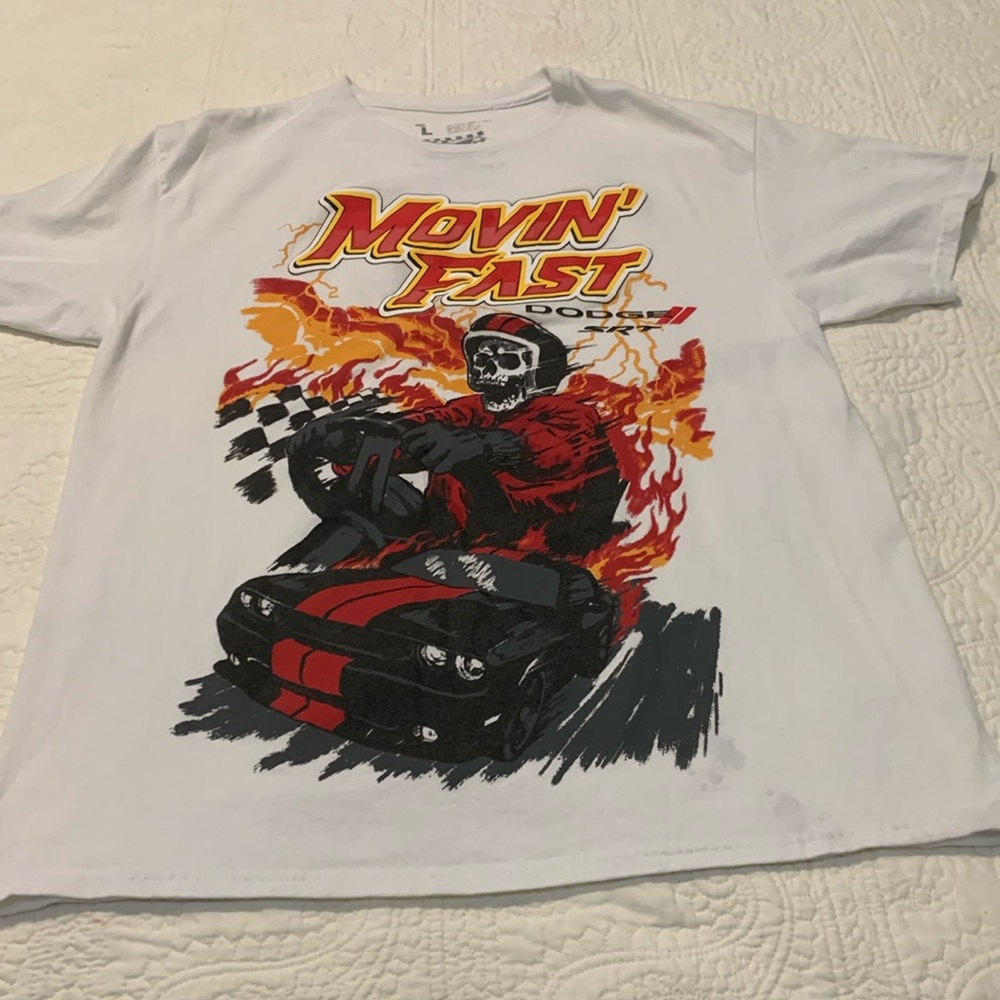 Dodge SRT Movin' Fast Short Sleeve Tee - White Amazing Art Size Large